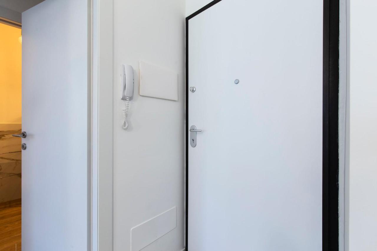 Noto 10 Apartment Milan Exterior photo